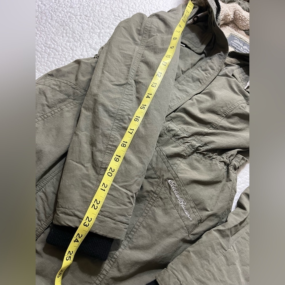 Eddie Bauer Ladder Creek High-Pile Olive Parka with Faux Fur Trim Women's XS - Picture 9 of 10